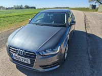 Begagnad Audi A3 Sport 110 HK (80 kW) 2015 Grå Halvkombi