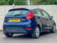 Used Ford Fiesta Zetec 96 HP (70 kW) 2011 Blue Hatchback