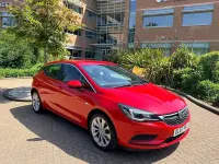 Used Vauxhall Astra Design Edition 105 HP (77 kW) 2017 Red Hatchback