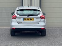 Używany Ford Focus Titanium 120 KM (88 kW) 2015 Srebrny Kombi