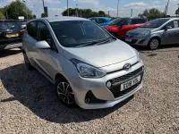 Gebraucht Hyundai i10 Premium 66 PS (48 kW) 2018 Grau Kleinwagen
