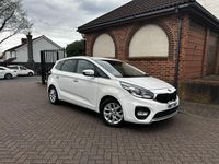 Used Kia Carens 133 HP (97 kW) 2017 White MPV