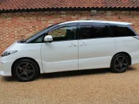 Used Toyota Estima 2016 Pearl white MPV