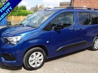 Used Vauxhall Combo Design Edition 101 HP (74 kW) 2023 Blue MPV