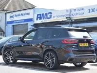 Używany BMW X5 M Sport 340 KM (250 kW) 2021 Czarny SUV