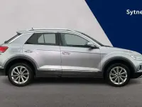 Usado VW T-Roc 150 HP (110 kW) 2022 SUV