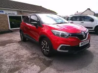 Used Renault Captur Iconic 2019 Red/black SUV