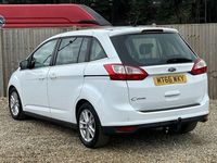 Used Ford Grand C-Max Zetec 120 HP (88 kW) 2016 White MPV