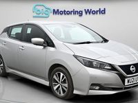 Begagnad Nissan Leaf Acenta 110 kW (150 HK) 2021 Silver Halvkombi