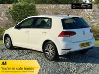 Used VW Golf VII SE 110 HP (80 kW) 2017 White Hatchback