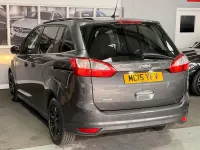 Used Ford Grand C-Max Zetec 120 HP (88 kW) 2015 Grey MPV