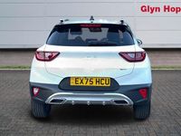 Used Kia Stonic GT-Line S 99 HP (72 kW) 2025 White SUV
