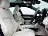 Begagnad Jaguar F-Pace R-Dynamic 404 HK (297 kW) 2024 Blå SUV