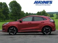 Begagnad Ford Puma Premium 52 kW (72 HK) 2025 Röd SUV