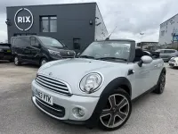 Usado Mini Cooper Cabriolet 122 HP (89 kW) 2013 Prateado Cabrios
