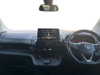 Used Vauxhall Combo Elite 131 HP (96 kW) 2021 Brown Estate