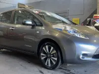 Usado Nissan Leaf Tekna 30 kW (41 HP) 2017 Cinzento Citadino