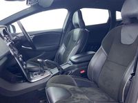 Used Volvo V40 R-Design 190 HP (139 kW) 2017 Silver Hatchback