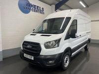 Usado Ford Transit S 130 HP (95 kW) 2022 Branco Van