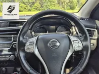 Used Nissan Qashqai Acenta 110 HP (80 kW) 2016 Red SUV