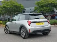 Used Mini Cooper Classic 114 kW (156 HP) 2025 Silver Hatchback