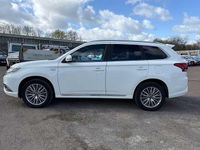 Used Mitsubishi Outlander P-HEV 2018 White Estate