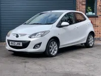 Used Mazda 2 102 HP (75 kW) 2013 White Hatchback