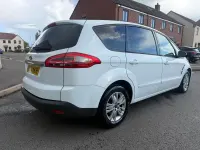 Używany Ford S-MAX Zetec 2013 Biały Minivan