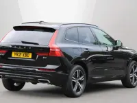 Used Volvo XC60 R-Design 197 HP (144 kW) 2021 SUV