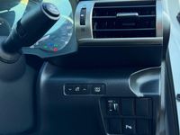 Used Lexus IS300h Executive Line 2015 White Sedan