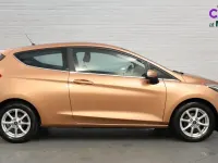 Used Ford Fiesta Zetec 85 HP (62 kW) 2018 Bronze Hatchback