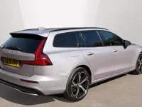 Used Volvo V60 Plus 197 HP (144 kW) 2025 Silver Estate