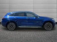 Usado Mercedes EQC400 AMG Line Premium 300 kW (408 HP) 2021 Azul SUV