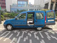 Used Renault Kangoo Authentique 75 HP (55 kW) 2005 Blue MPV
