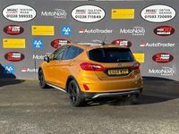 Used Ford Fiesta Active X 100 HP (73 kW) 2018 Yellow Hatchback