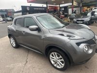 Usado Nissan Juke Acenta 110 HP (80 kW) 2017 Cinzento SUV