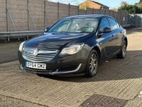 Used Vauxhall Insignia Design Edition 163 HP (119 kW) 2014 Black Hatchback