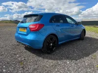 Used Mercedes A200 134 HP (98 kW) 2015 Blue Hatchback