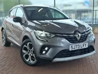 Używany Renault Captur Techno 142 KM (104 kW) 2023 Szary SUV