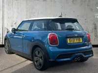 Used Mini Cooper S Classic 176 HP (129 kW) 2021 Island blue Hatchback