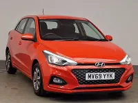 Used Hyundai i20 SE 84 HP (61 kW) 2019 Red Hatchback