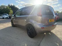Używany Nissan Note N-TEC 110 KM (80 kW) 2012 Beżowy Hatchback