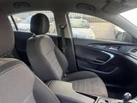 Used Vauxhall Insignia SRi 2012 Black Hatchback