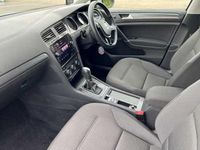 Used VW Golf VII Edition 150 HP (110 kW) 2020 White Hatchback