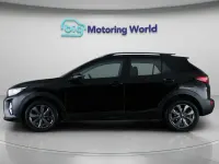 Used Kia Stonic 99 HP (72 kW) 2022 Black SUV