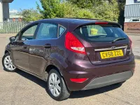 Used Ford Fiesta Zetec 82 HP (60 kW) 2008 Red Hatchback