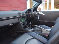 Used Porsche Boxster 255 HP (187 kW) 2010 White Cabriolet