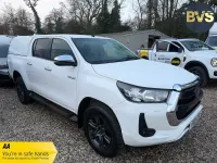 Used Toyota HiLux 150 HP (110 kW) 2021 White Pickup