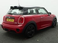 Used Mini Cooper Hatch 136 HP (100 kW) 2017 Red Hatchback