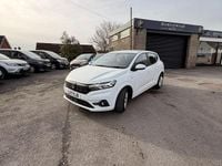 Begagnad Dacia Sandero Comfort 2022 Vit Halvkombi